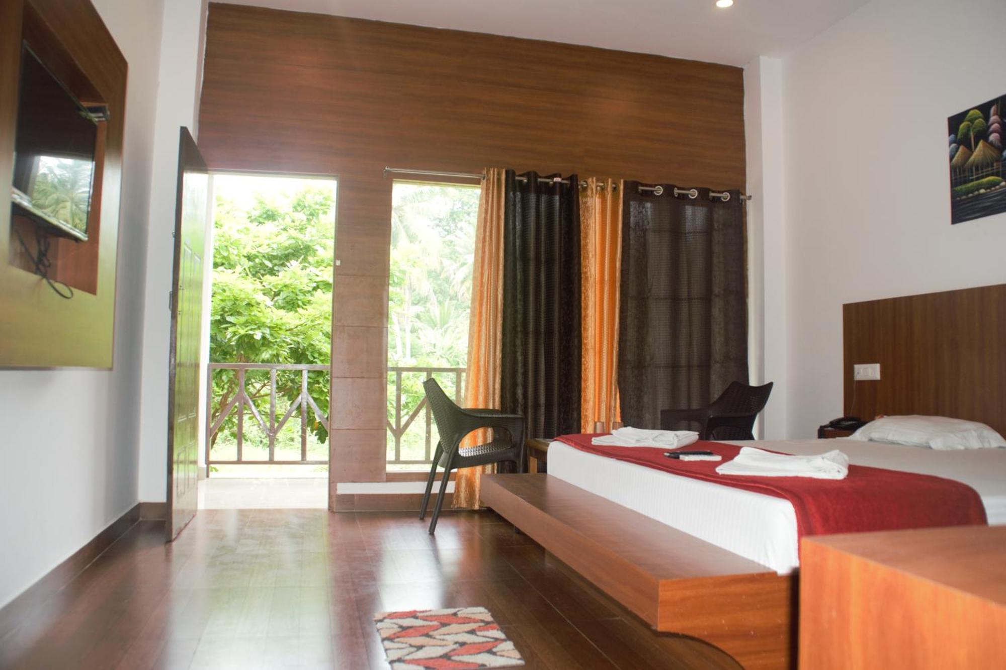 Hotel Exotica Squares Lakshmanpur Экстерьер фото